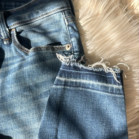 A b e r c r o m b i e  &  F i t c h • Mid rise super skinny ankle jean - Picture 3 of 7